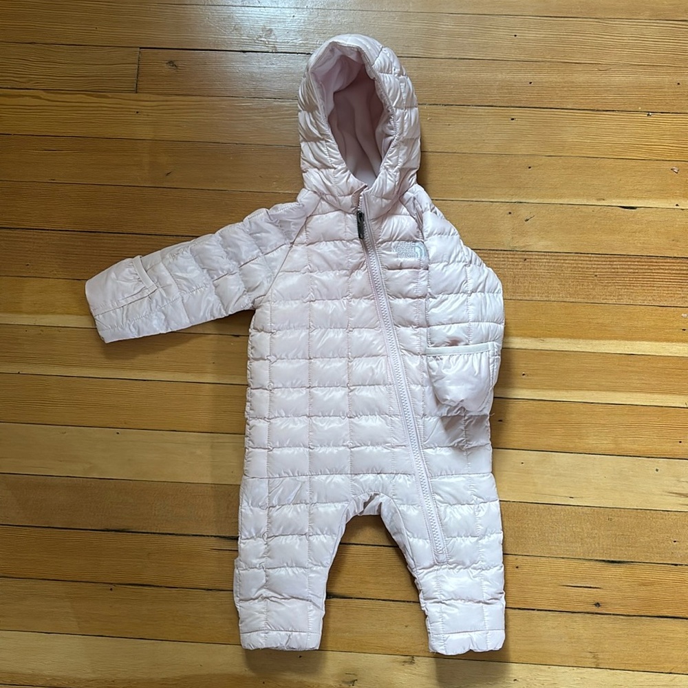 The North face Baby Perrito onesie 3-6 months